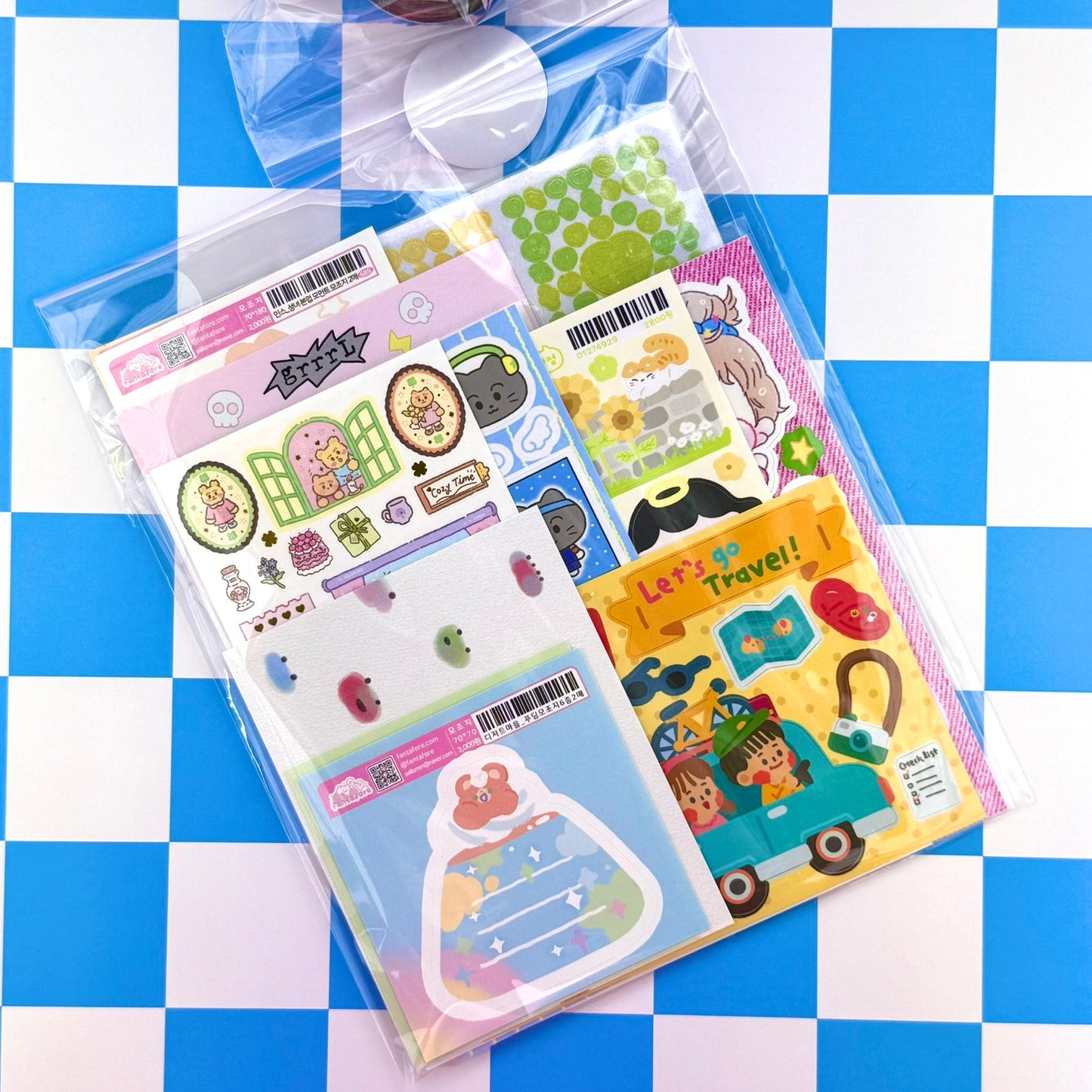 Dandy Mail Mystery Packs